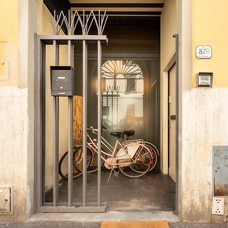 Metropolitan Loft: Florence City Center Base with Local Charm Exterior photo