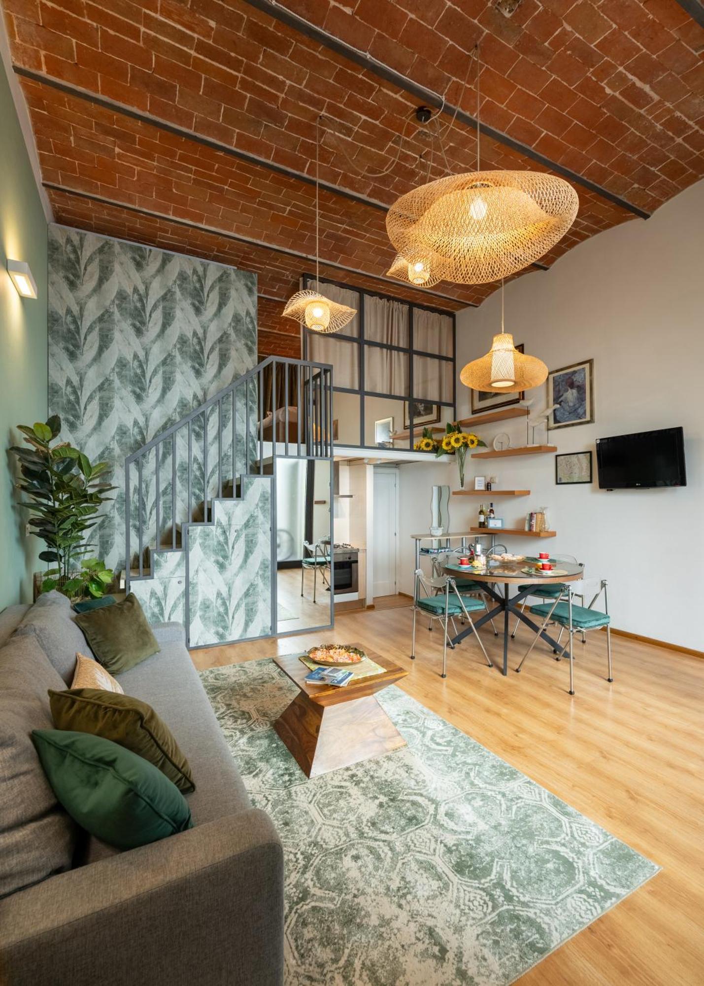 Metropolitan Loft: Florence City Center Base with Local Charm Exterior photo